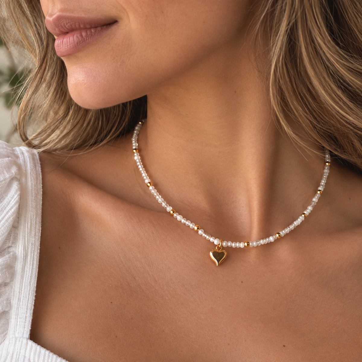 Collar leti