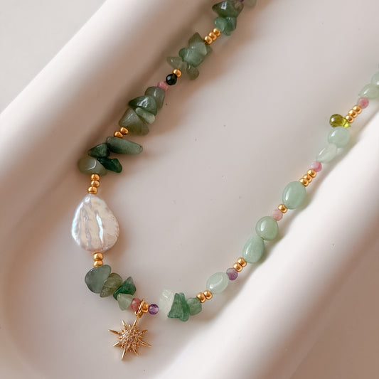 Collar destello chips jade