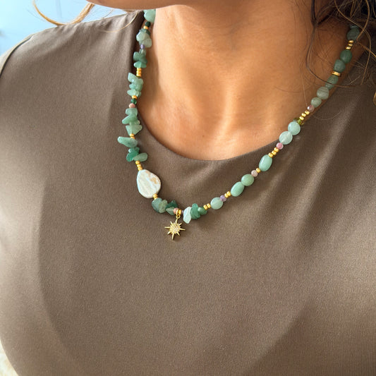 Collar destello chips jade