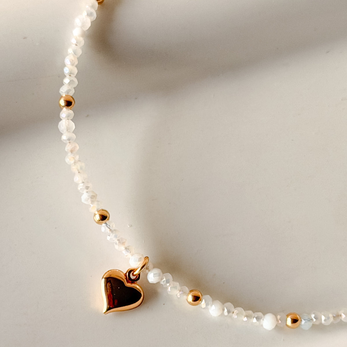 Collar leti