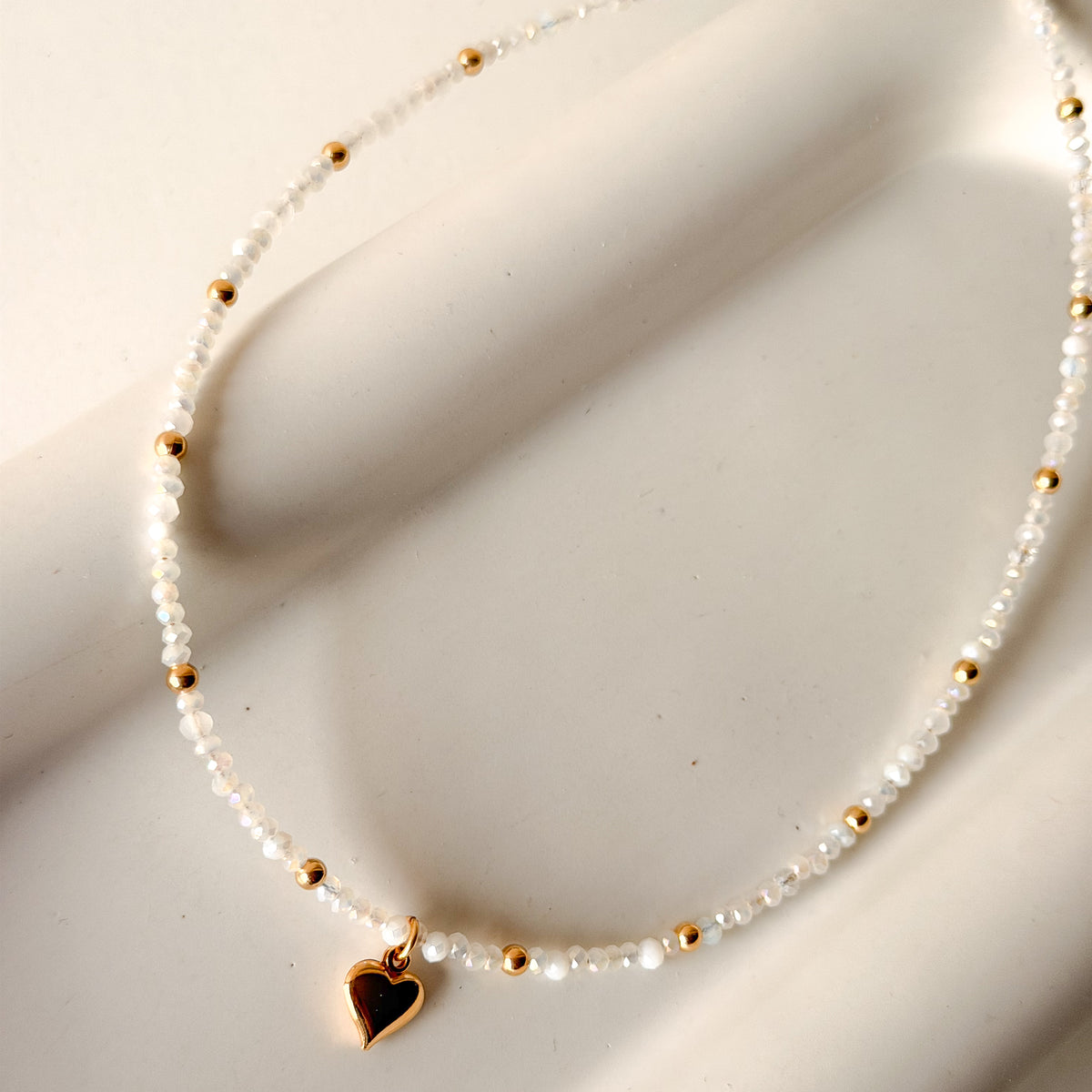 Collar leti